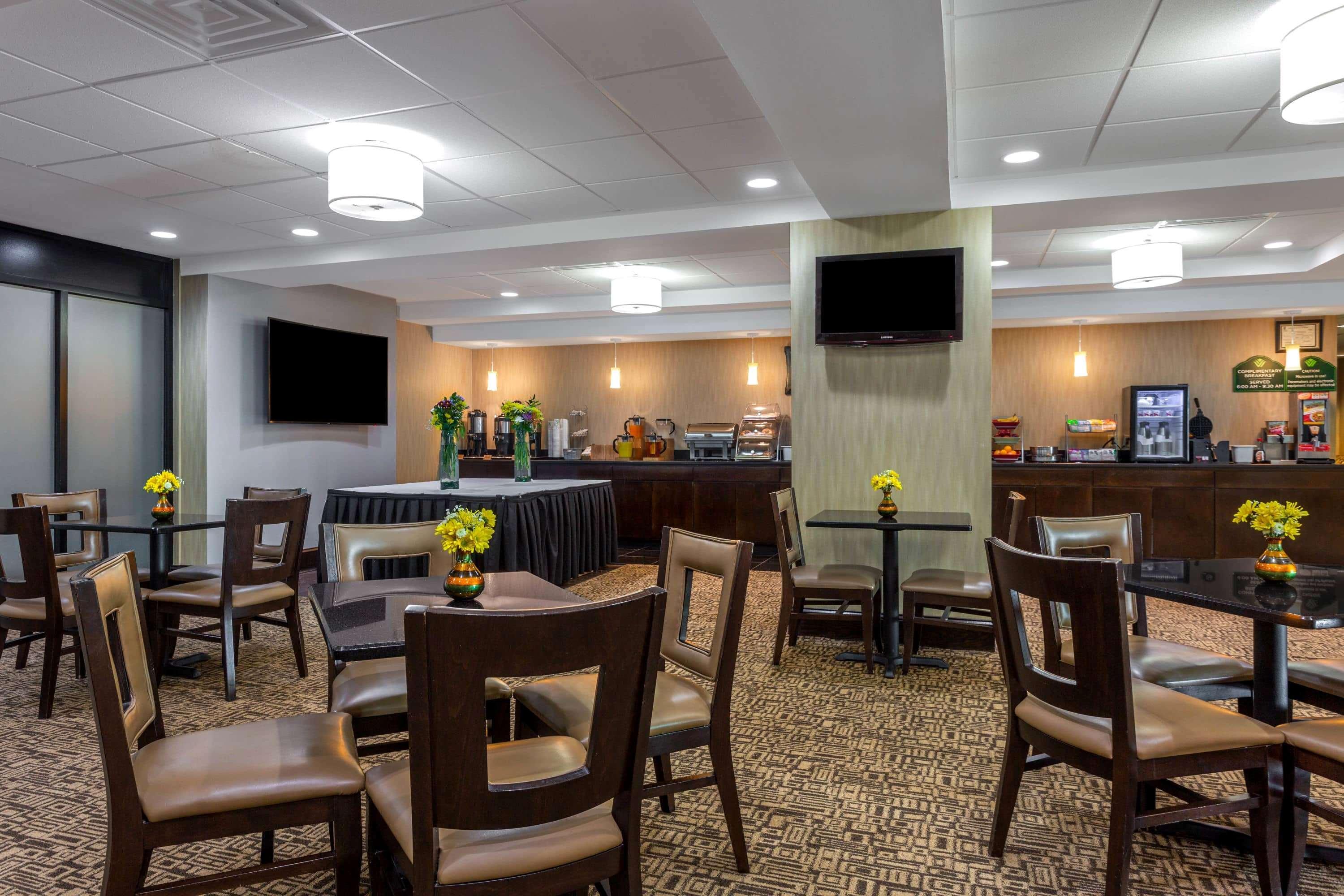 Wingate By Wyndham Macon I-75 Hotel Exterior photo